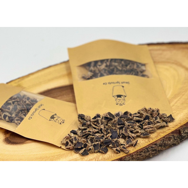 Carob chunks